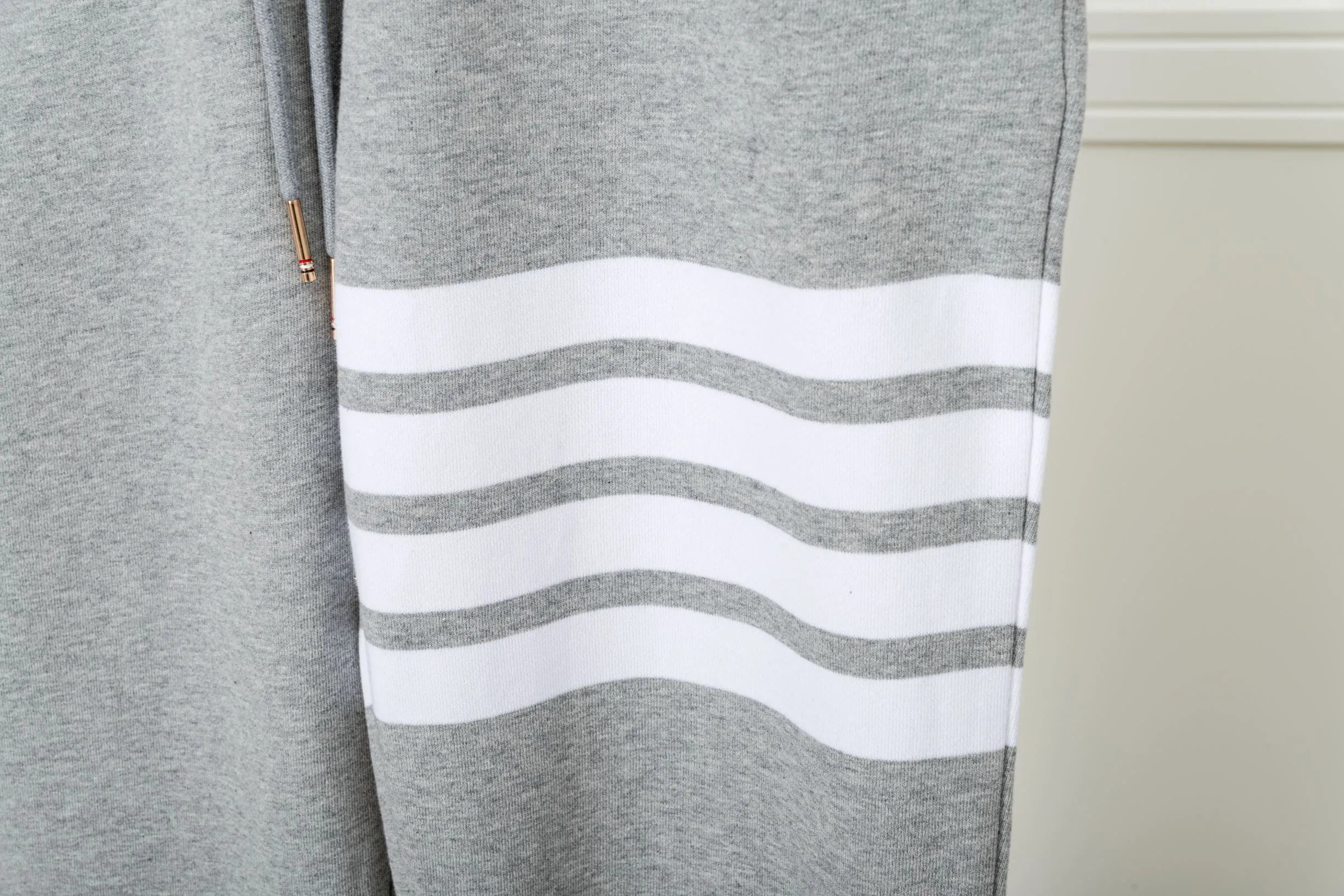 𝑻𝒉𝒐𝒎 𝑩𝒓𝒐𝒘𝒏𝒆 Classic ， ， ， ， 👌 ， ， tb Classic ， ， zp。 Sizes：01234 ：Dark Gray Navy Blue Light Gray Black